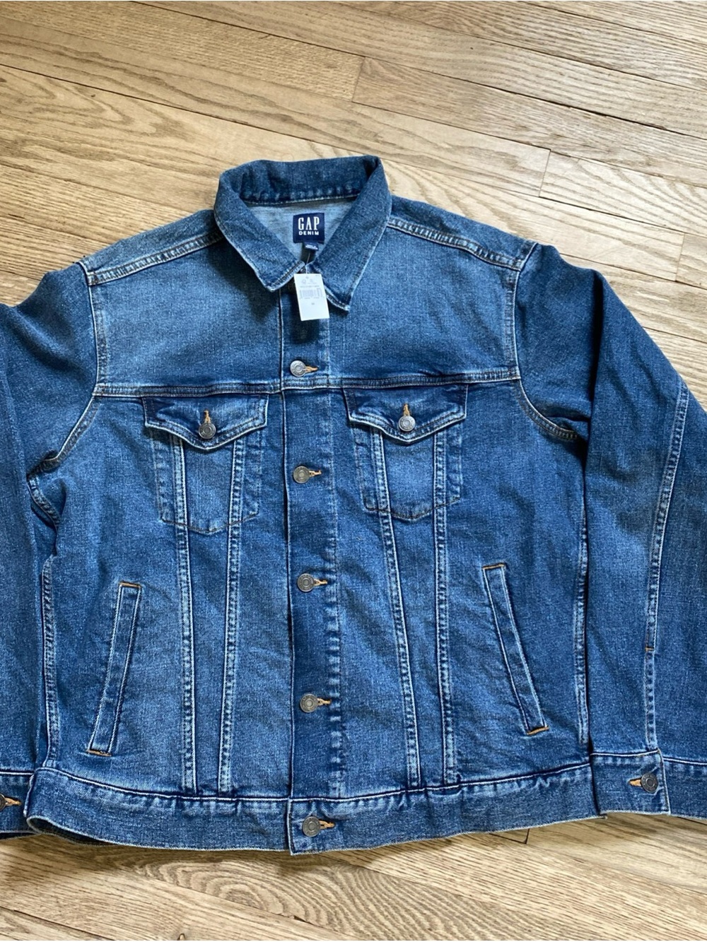 NWT GAP Women’s Icon Dark Blue Denim Jacket Summer 2024